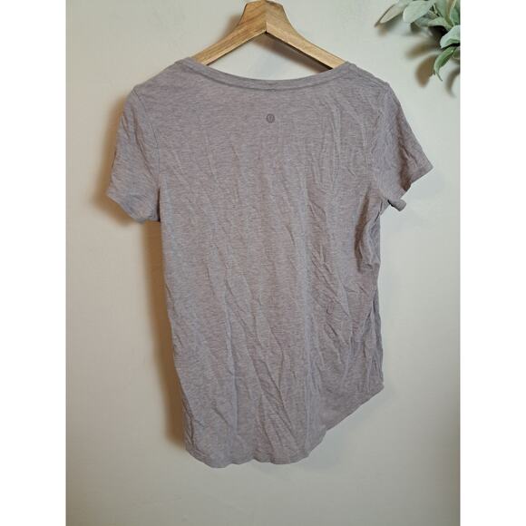 Lululemon Athletica Tops - Lululemon Light Purple T-shirt Women's V-neck Gym Athletic Sz M